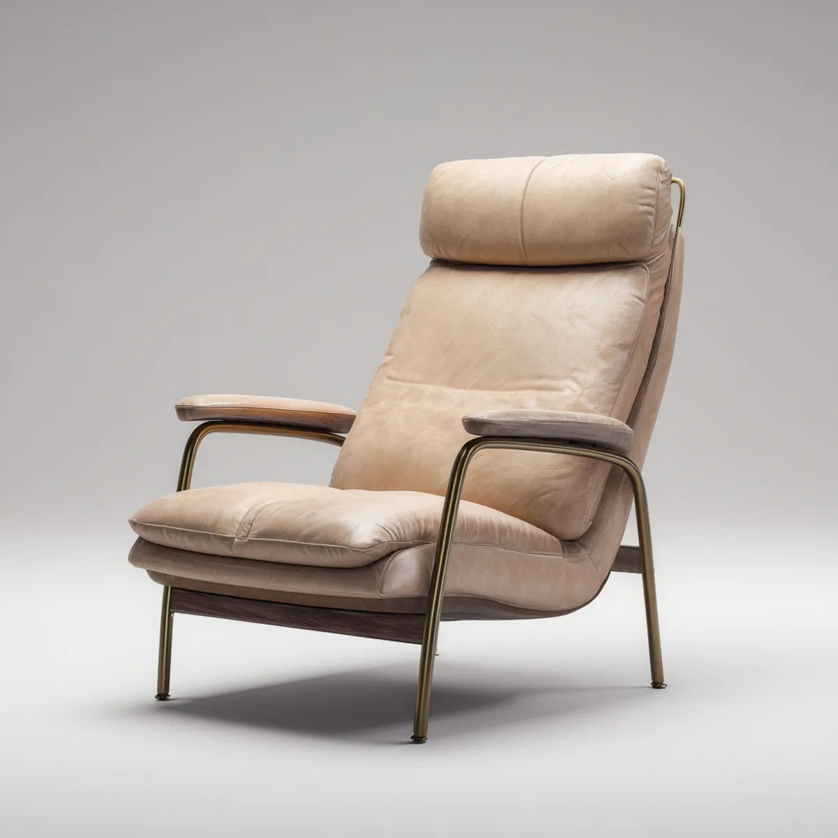 Poltrona da soggiorno beige 72 x 85 x 102 cm in pelle PU con struttura in acciaio